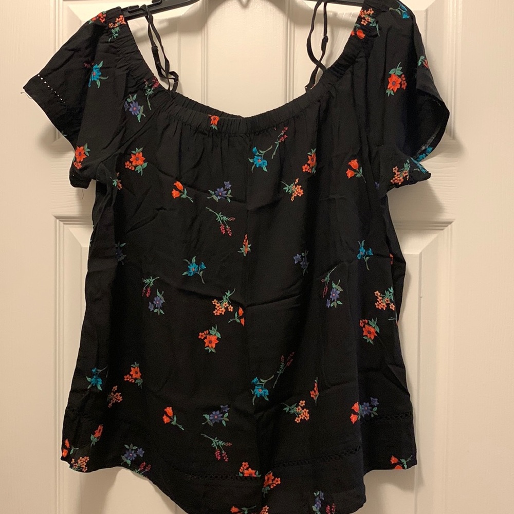 Old Navy Top
